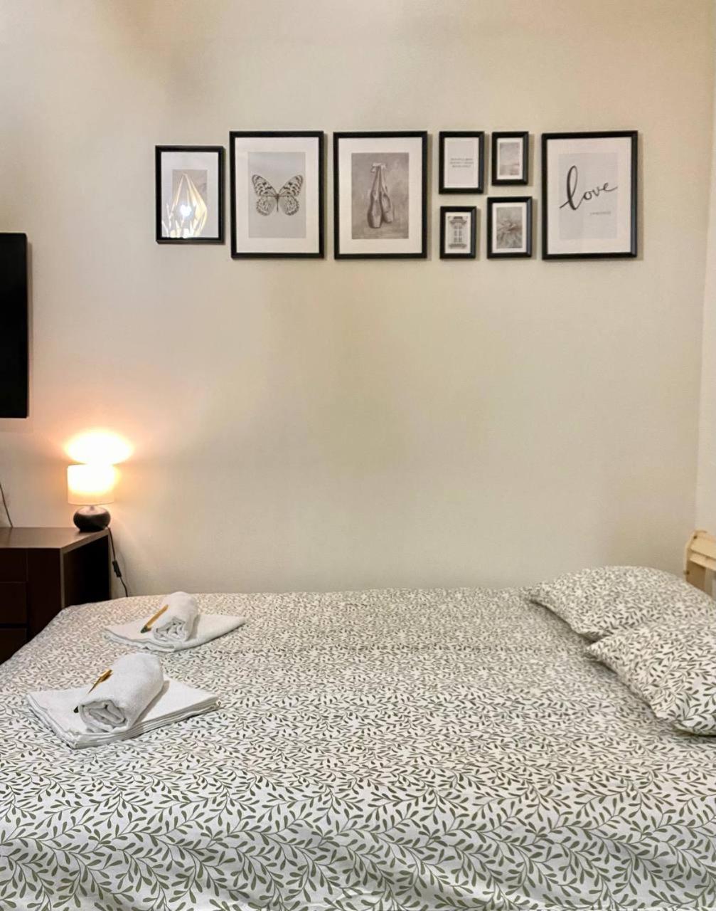 Halby Rooms In The Very Center Of Варшава Екстериор снимка
