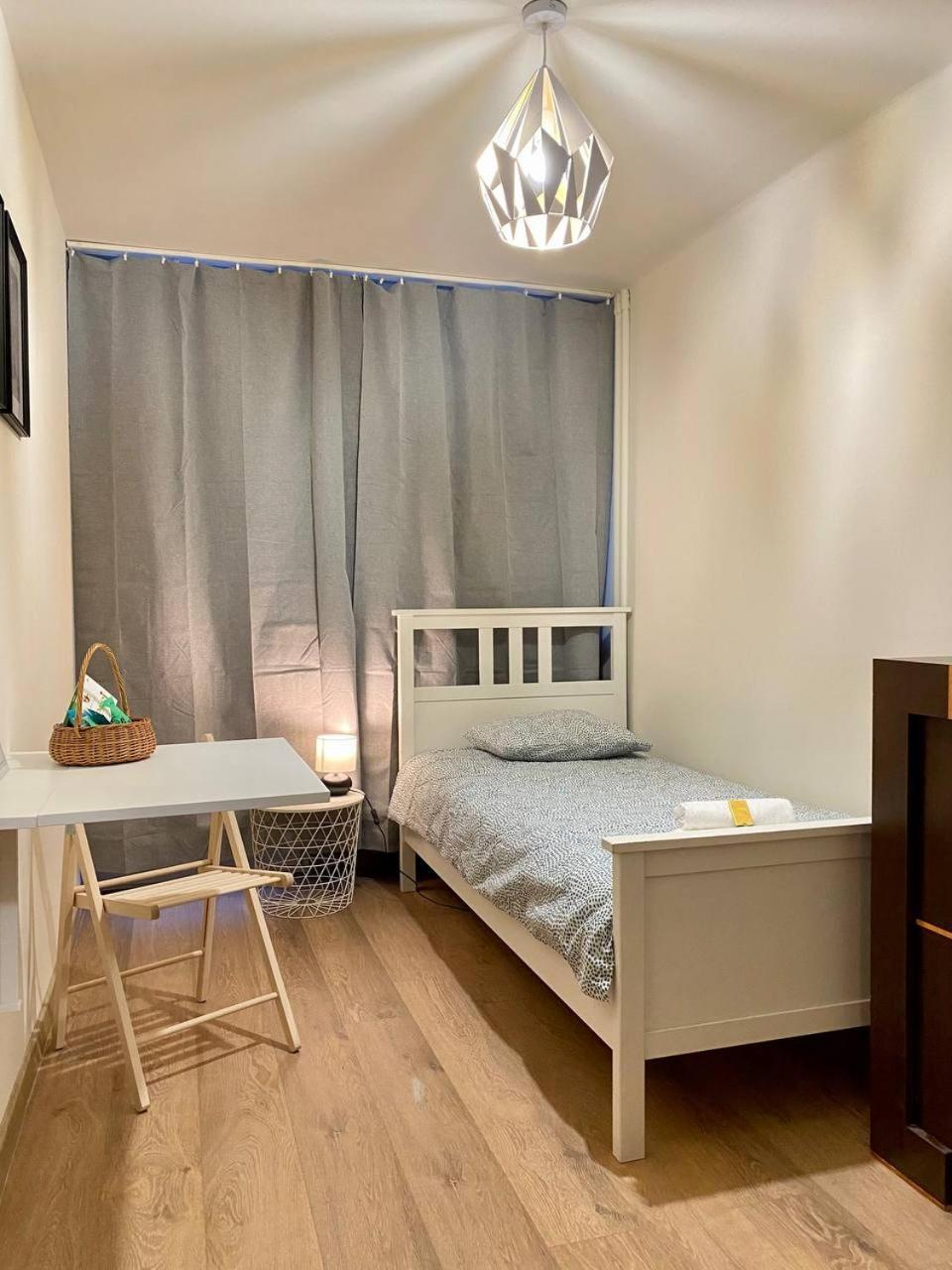 Halby Rooms In The Very Center Of Варшава Екстериор снимка